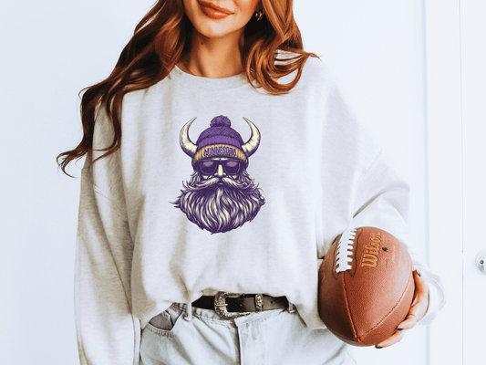 Vintage Vikings Football Graphic Crew