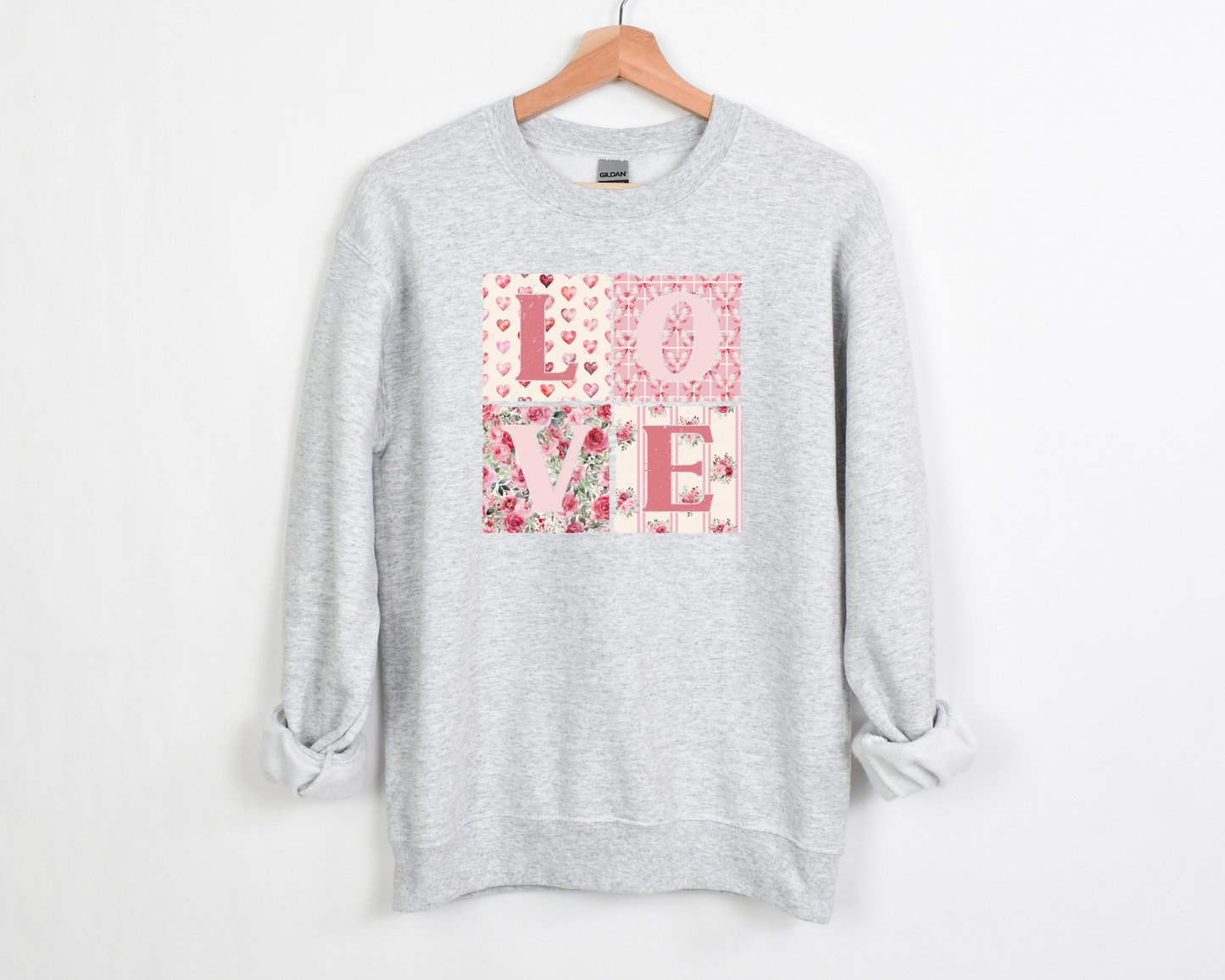 LOVE Graphic Sweatshirt