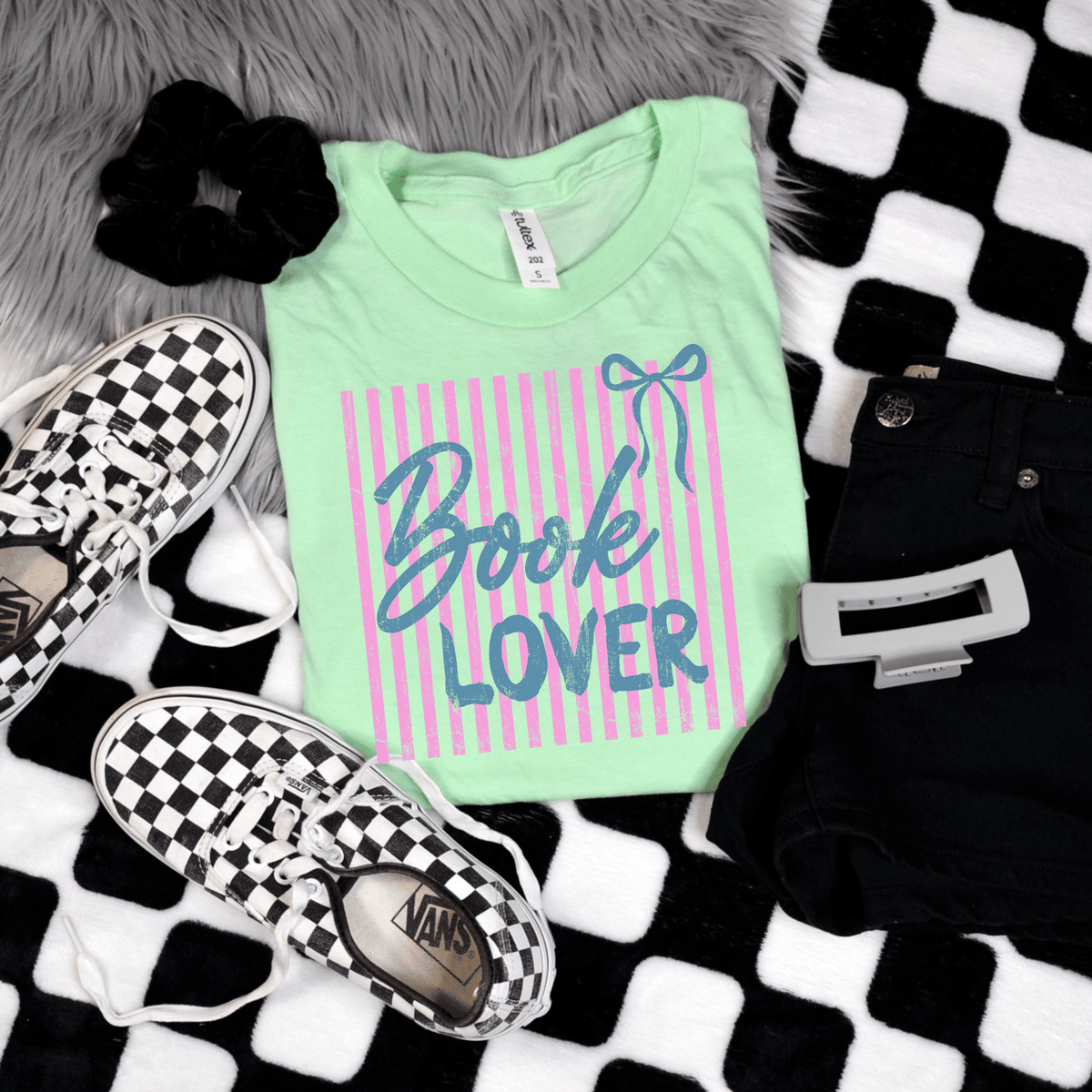 Book Lover Graphic Tee