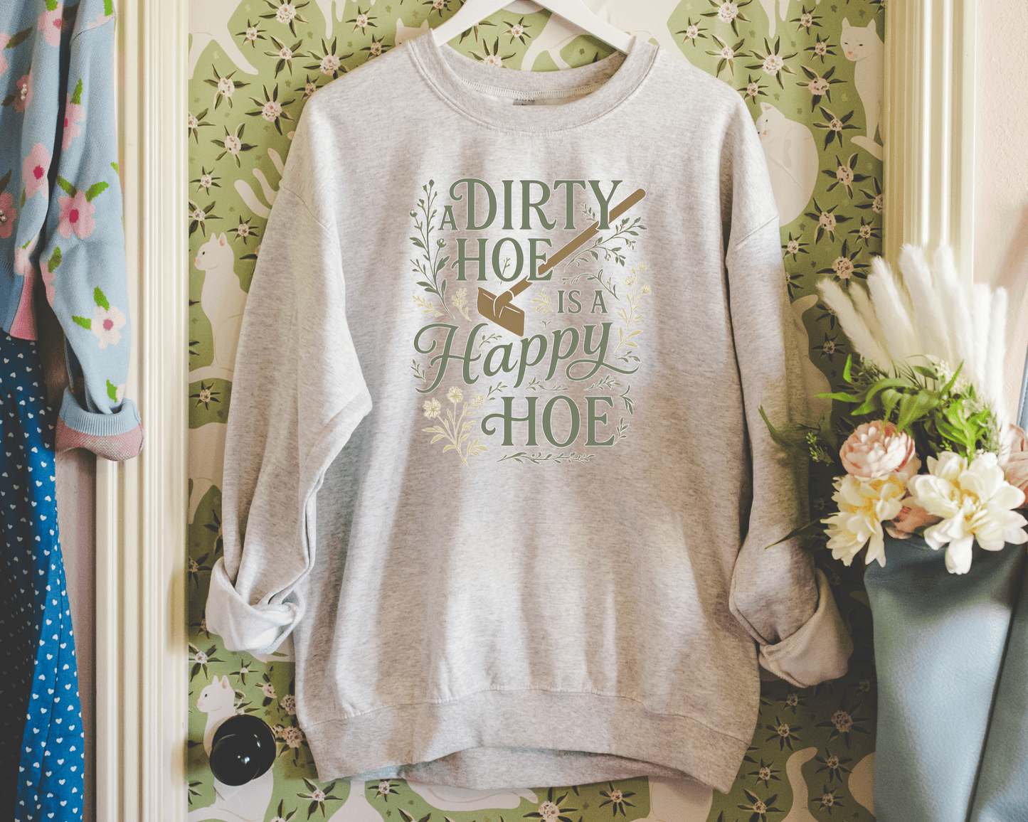 Dirty Hoe, Happy Hoe Graphic Crew